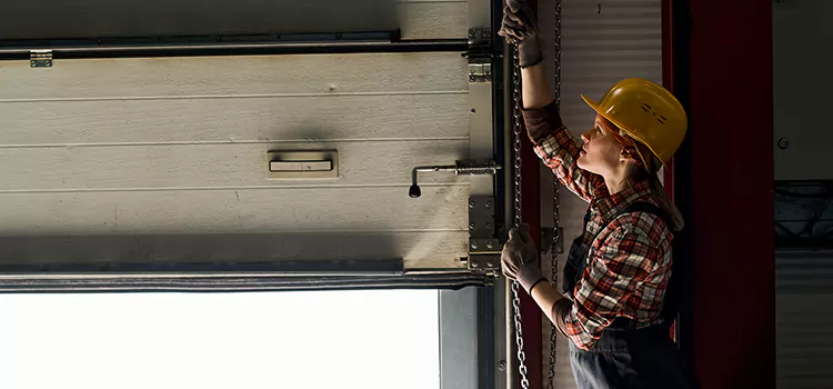 Addressing Common Garage Door Stoppage Issues in Longview, TX
